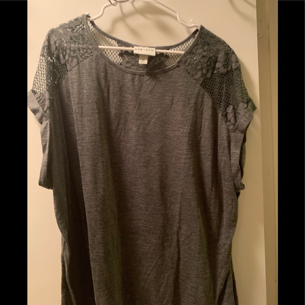 comfy shirt lace shoulders